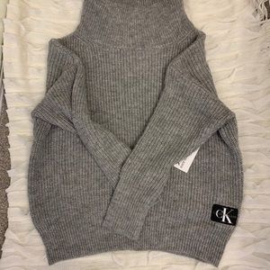 Calvin Klein Sweater